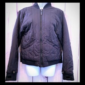 Gorgeous slight puffer coat Monix size L